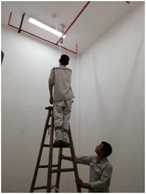  用实际行动构筑安全防线